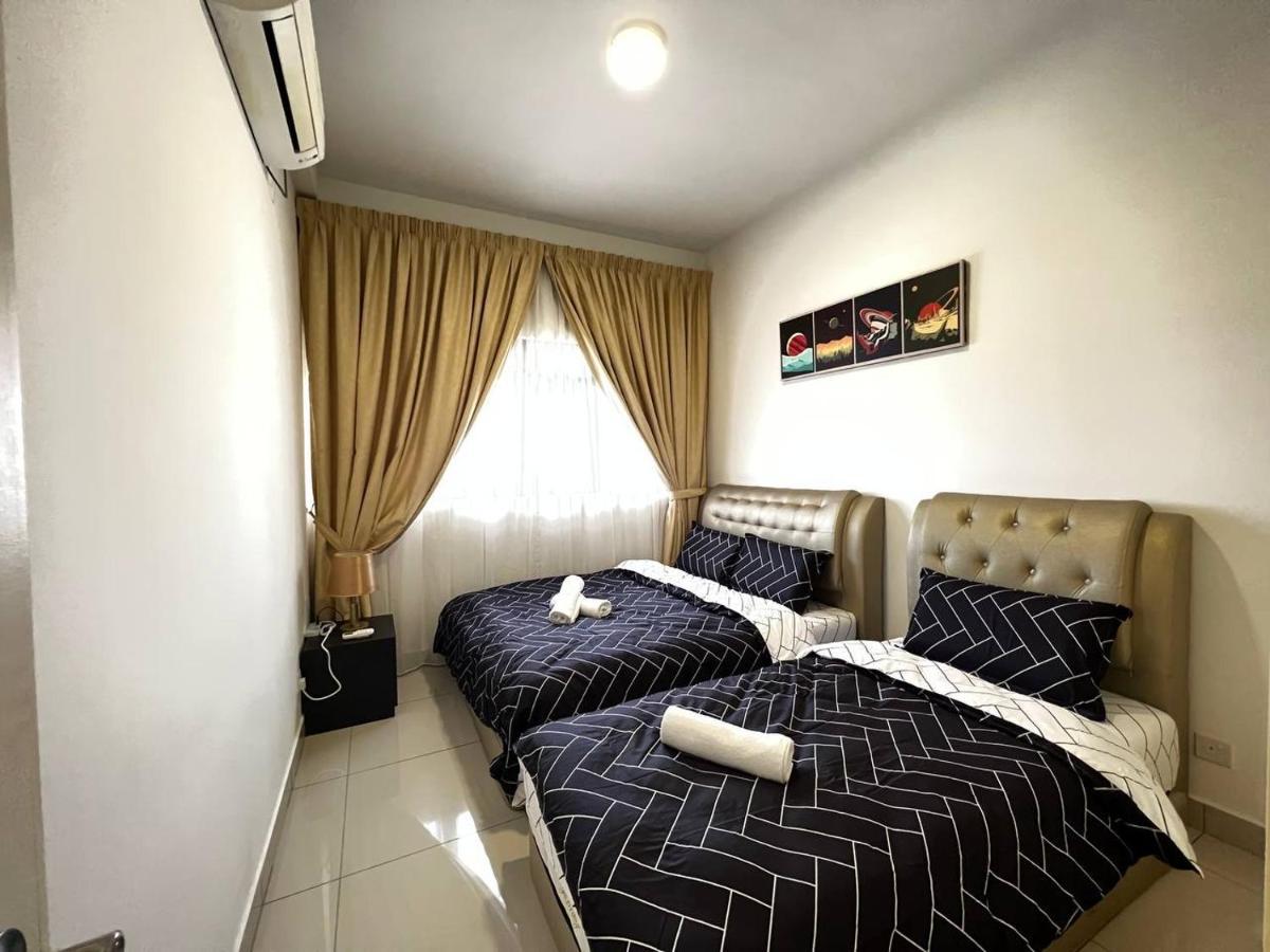 Meridinmedini Familytrip 5Min To Legoland By Vdo Homestay Nusajaya  Ngoại thất bức ảnh